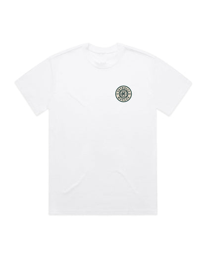 Oversized FM T-shirt - White - Framsida
